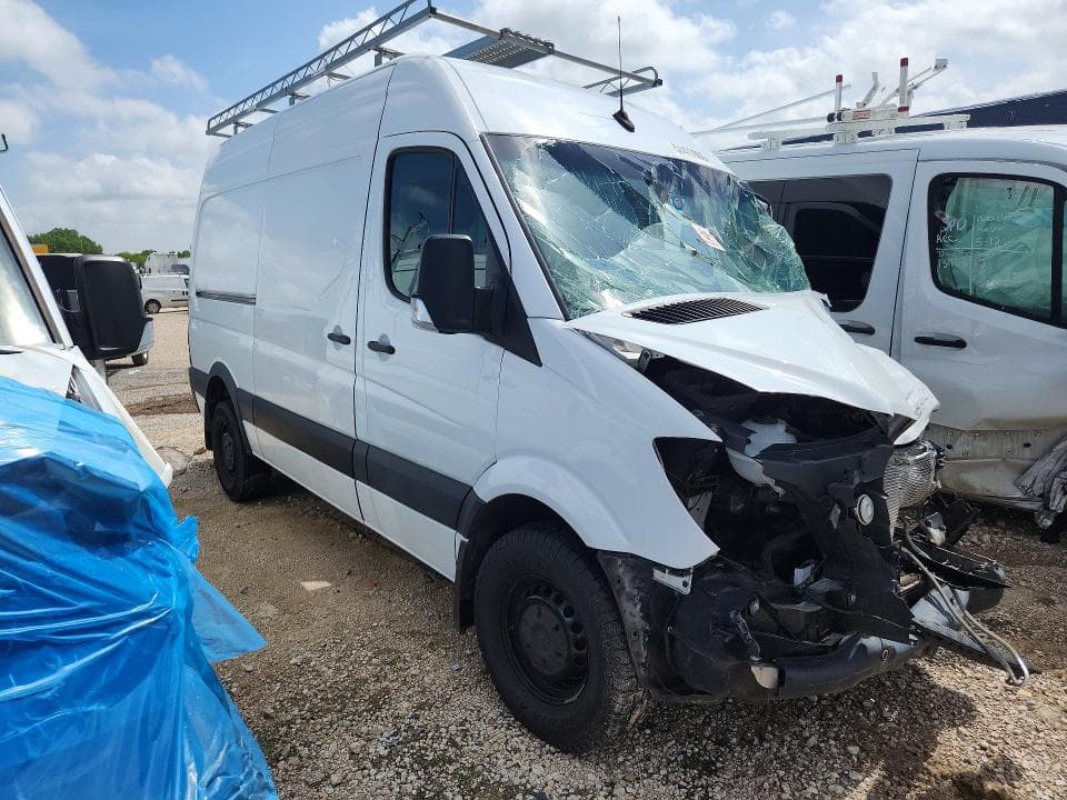 2017 MERCEDES-BENZ SPRINTER 2500 4