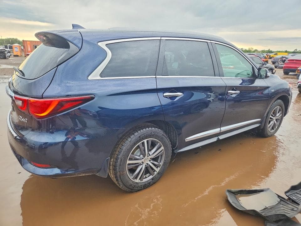 2019 INFINITI QX60 LUXE LUXE 3