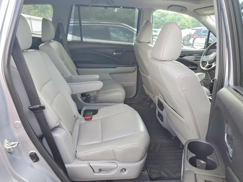 2019 HONDA PILOT TOURING 11