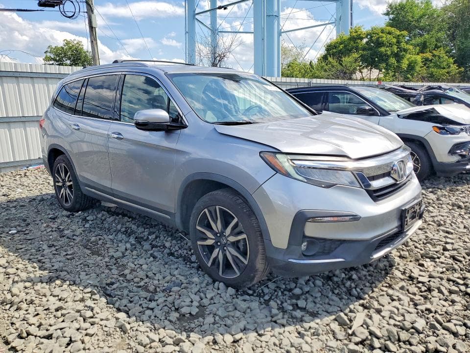 2019 HONDA PILOT TOURING 4