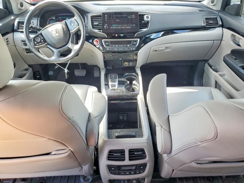 2019 HONDA PILOT TOURING 8