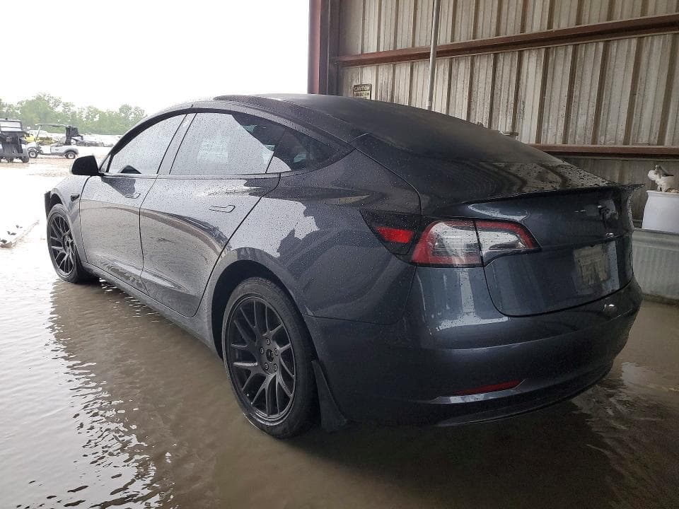 2023 TESLA MODEL 3 2