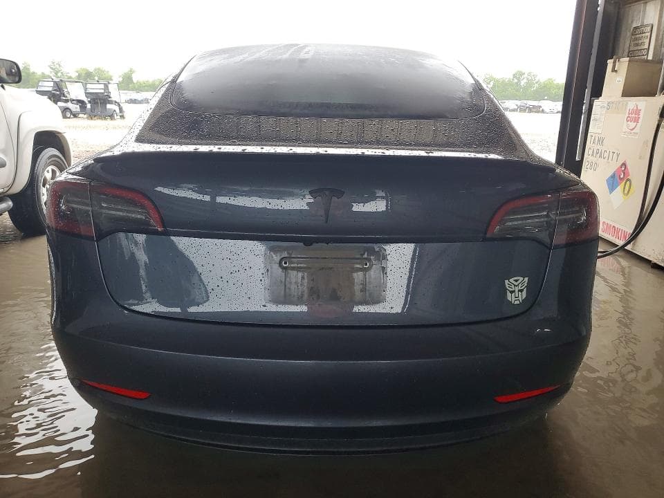 2023 TESLA MODEL 3 6