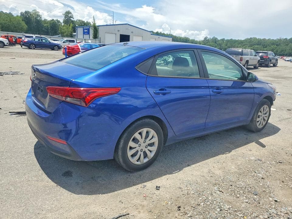 2022 HYUNDAI ACCENT SE 3
