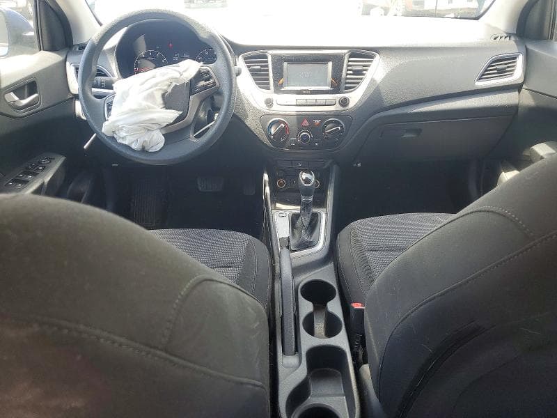 2022 HYUNDAI ACCENT SE 8