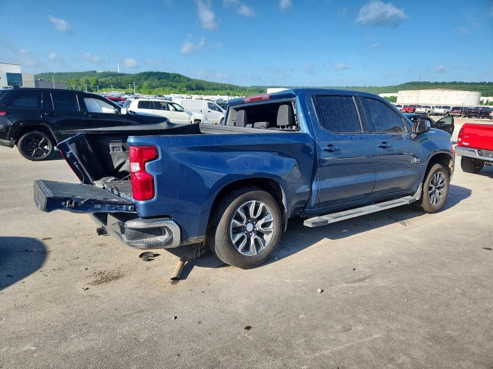 2024 CHEVROLET SILVERADO LT 3