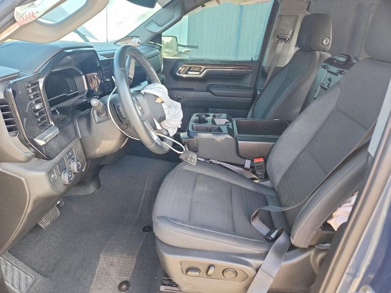 2024 CHEVROLET SILVERADO LT 7