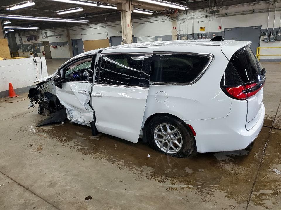 2026 CHRYSLER PACIFICA SELECT 2