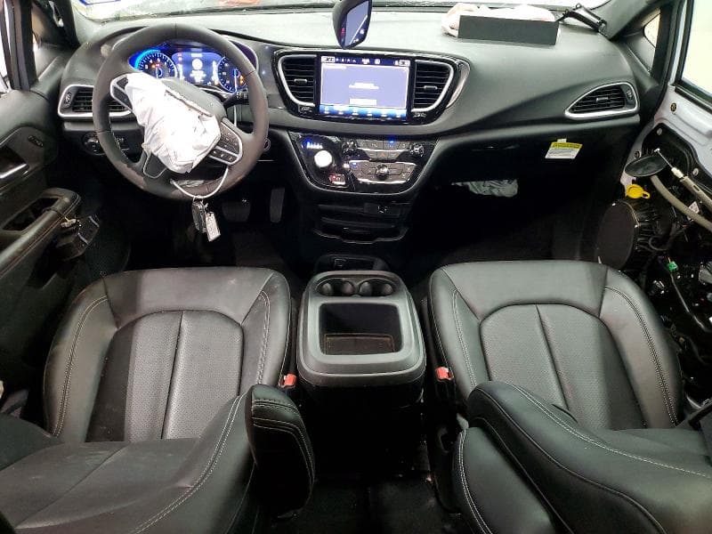 2026 CHRYSLER PACIFICA SELECT 8