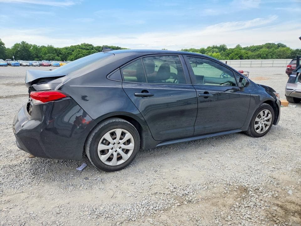 2021 TOYOTA COROLLA LE 3