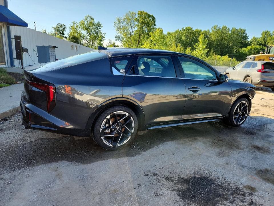 2025 KIA K4 GT LINE 4