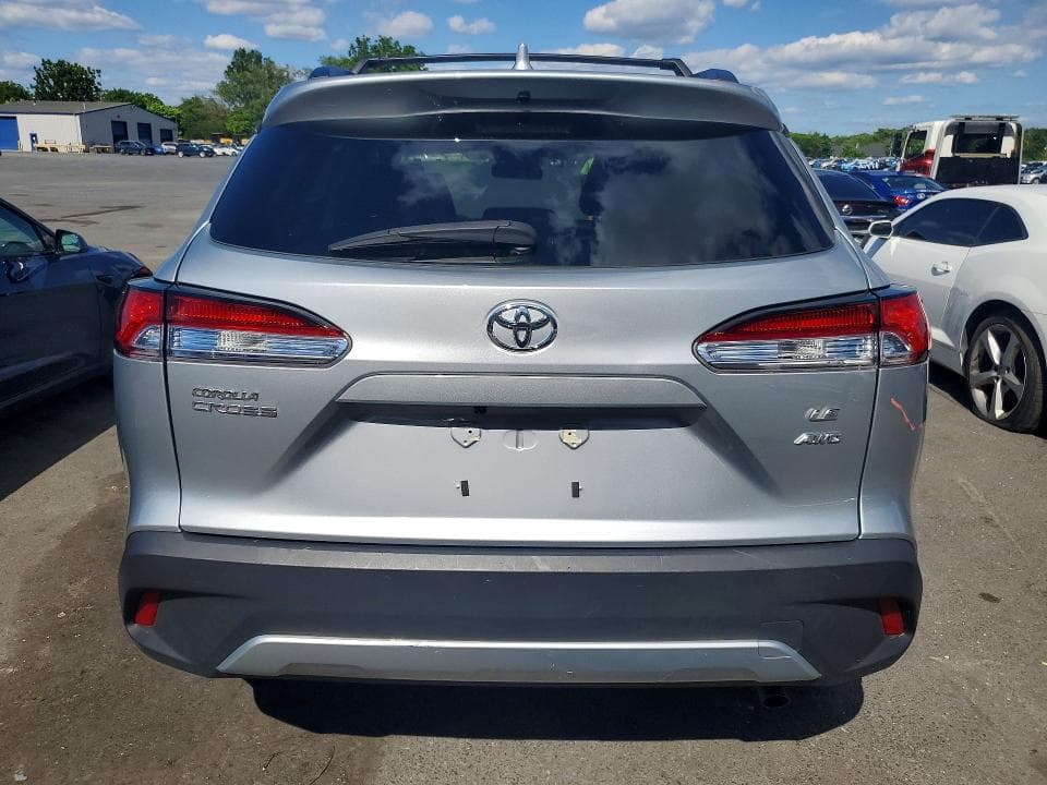 2023 TOYOTA COROLLA CROSS LE 6