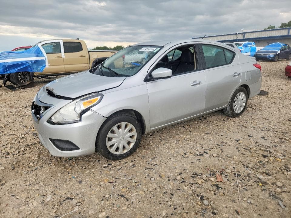 2019 NISSAN VERSA SV - 1