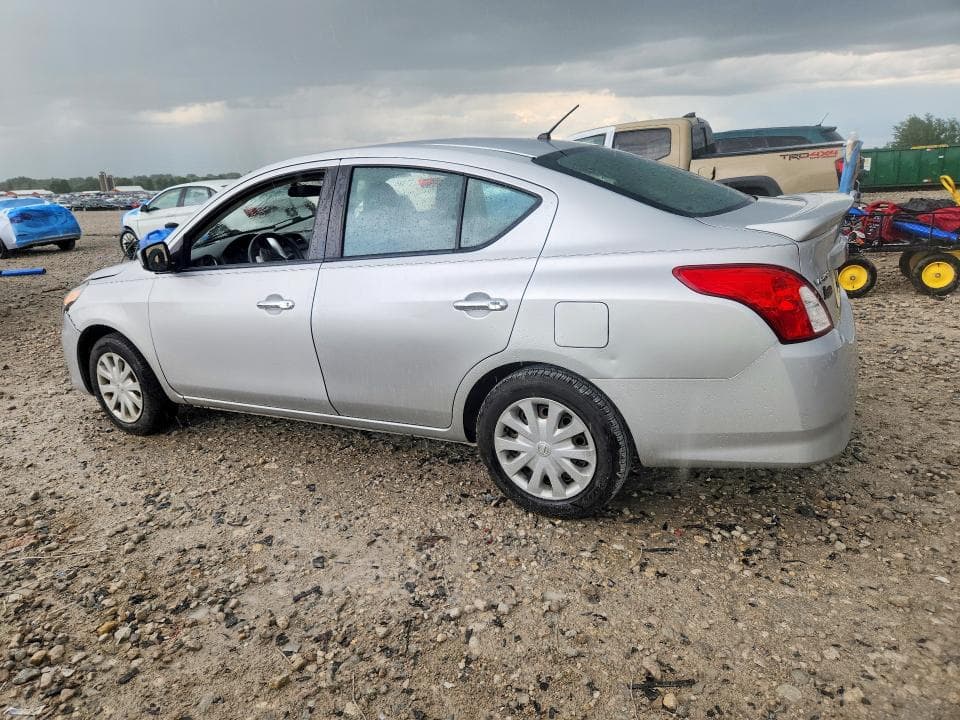 2019 NISSAN VERSA SV 2
