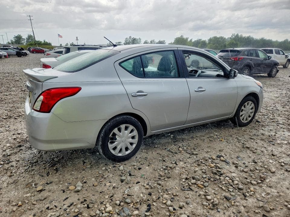 2019 NISSAN VERSA SV 3