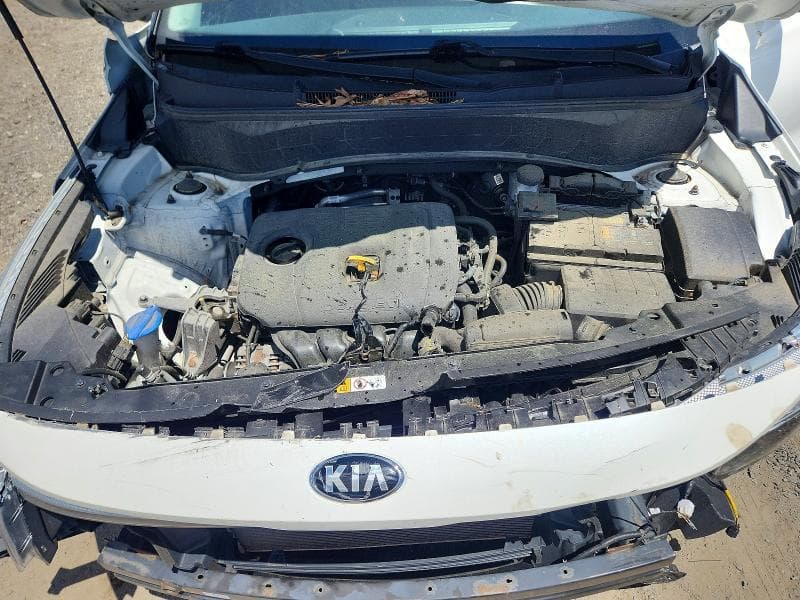 2021 KIA SELTOS S 12