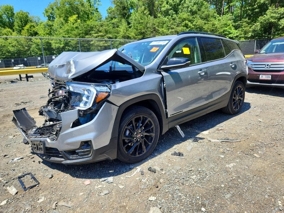 2024 GMC TERRAIN SLT 1