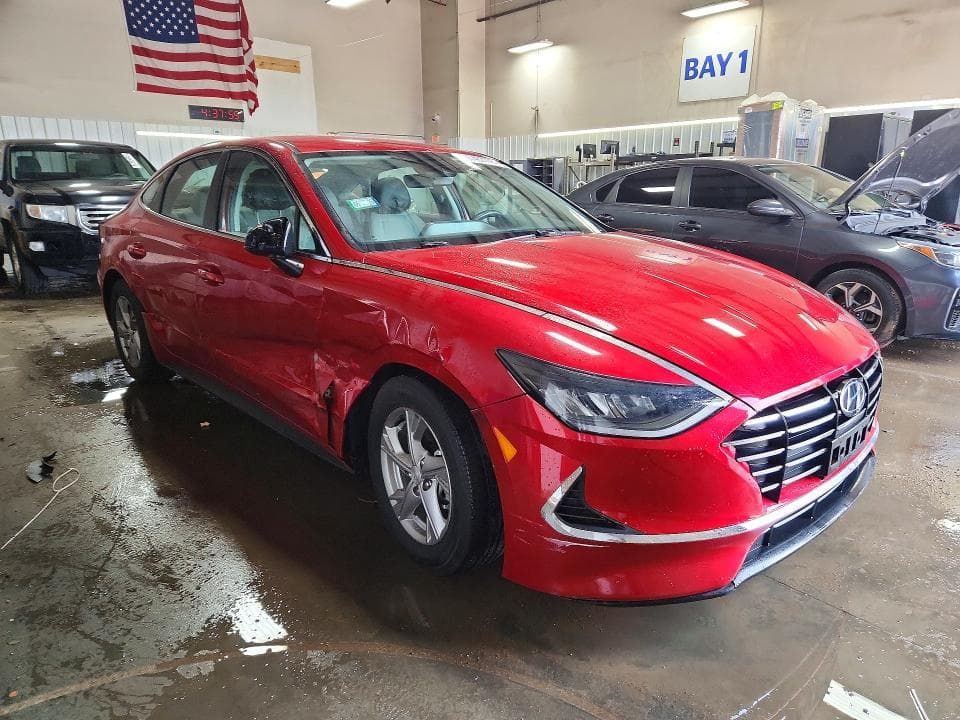 2020 HYUNDAI SONATA SE 4
