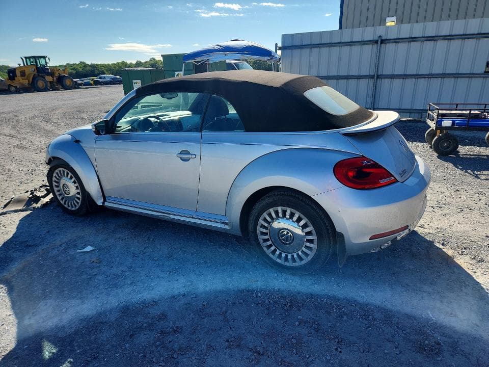 2016 VOLKSWAGEN BEETLE 2
