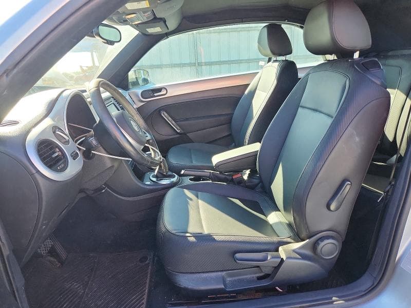 2016 VOLKSWAGEN BEETLE 7