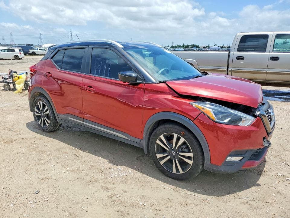 2019 NISSAN KICKS SR 4