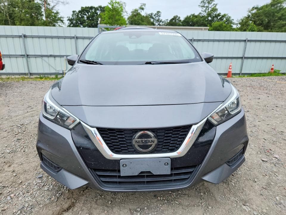 2020 NISSAN VERSA SV SV 5