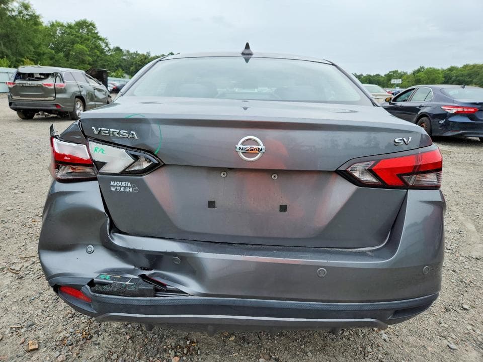 2020 NISSAN VERSA SV SV 6