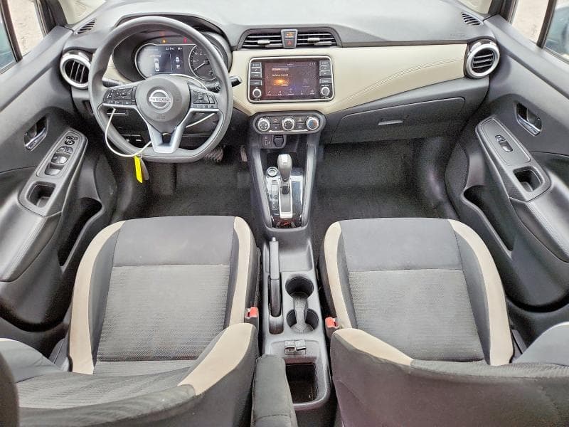 2020 NISSAN VERSA SV SV 8