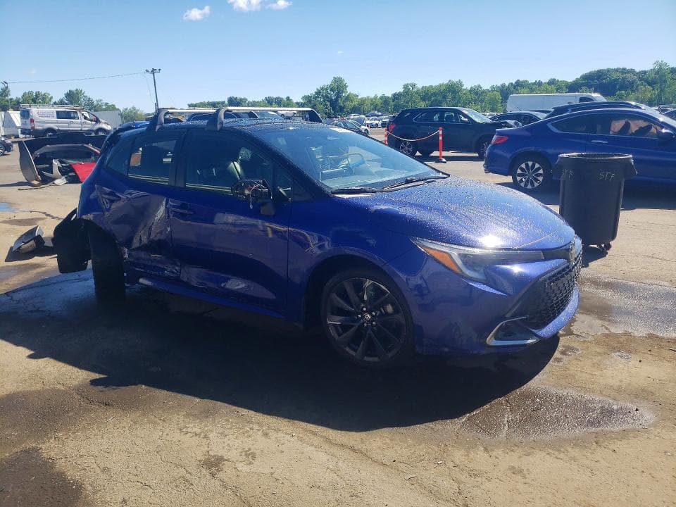 2025 TOYOTA COROLLA XSE 4