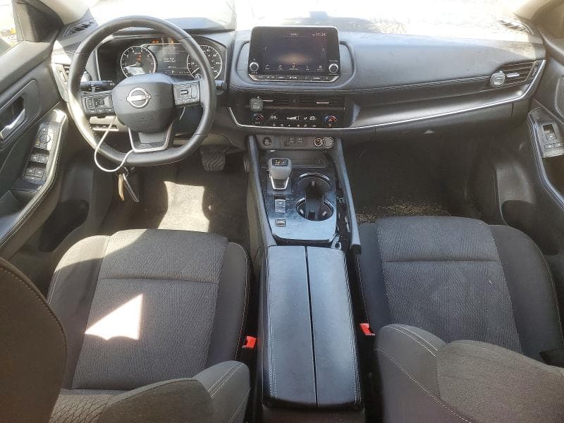 2025 NISSAN ROGUE SV 8