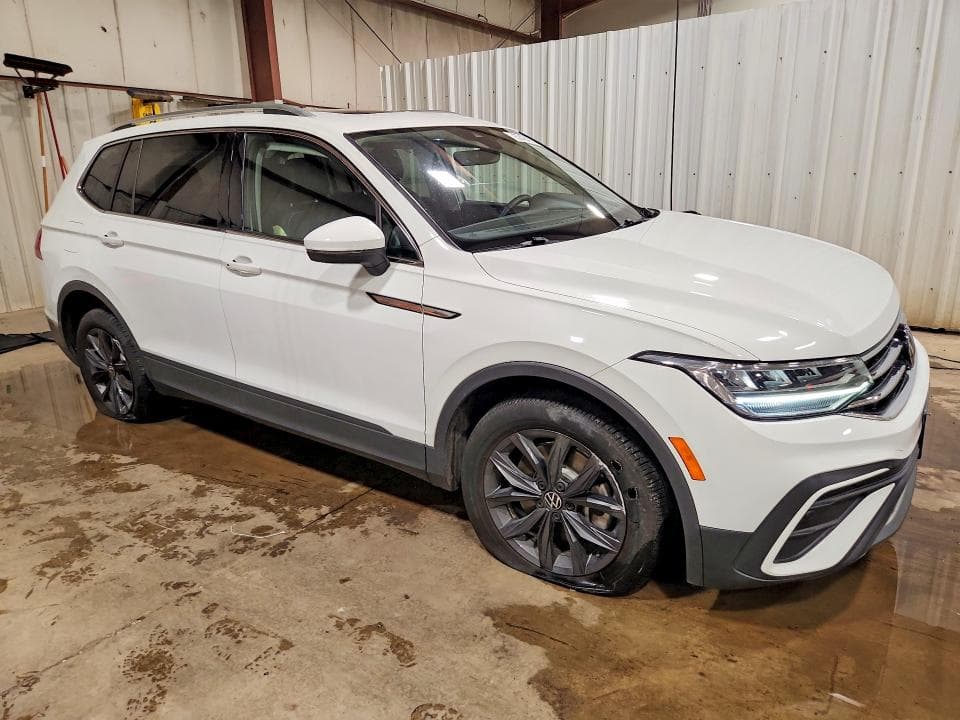 2022 VOLKSWAGEN TIGUAN SE 4