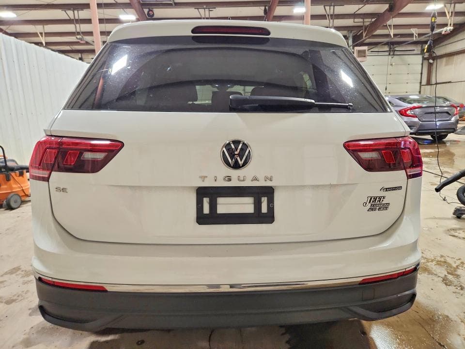 2022 VOLKSWAGEN TIGUAN SE 6