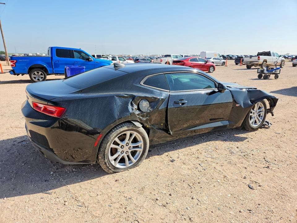 2018 CHEVROLET CAMARO LT 3