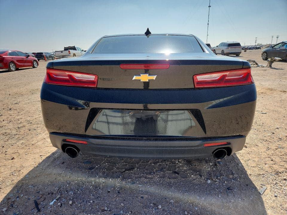 2018 CHEVROLET CAMARO LT 6
