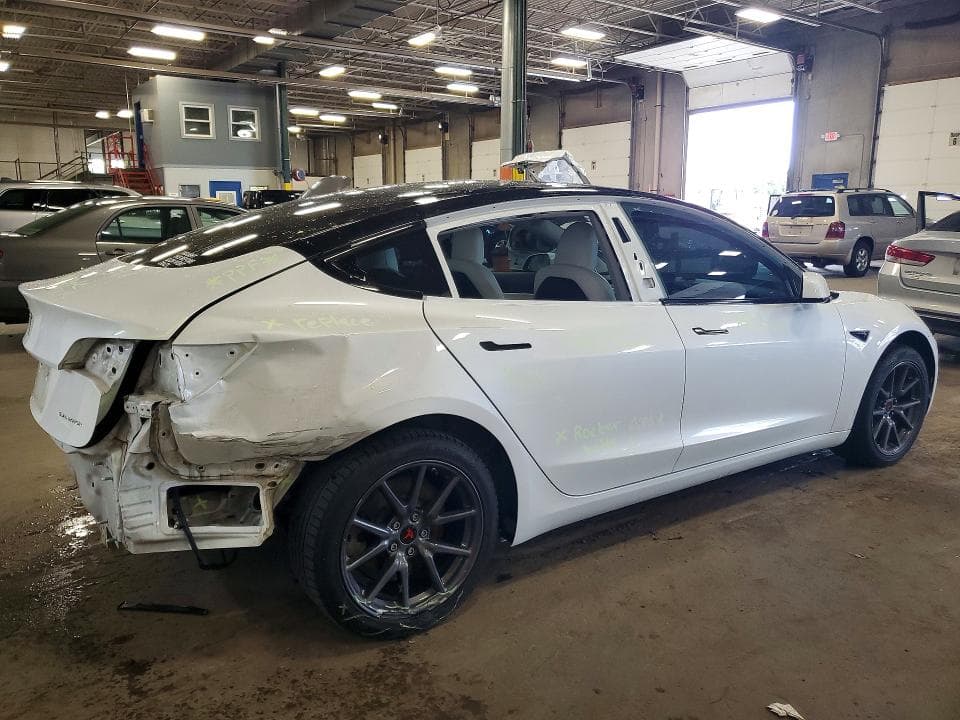 2020 TESLA MODEL 3 3