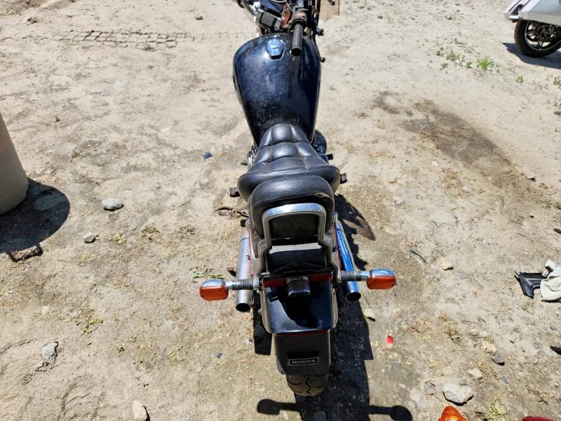 1986 HONDA VF700 C C 6