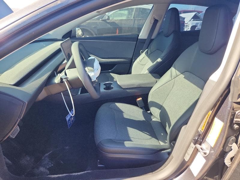 2025 TESLA MODEL 3 7