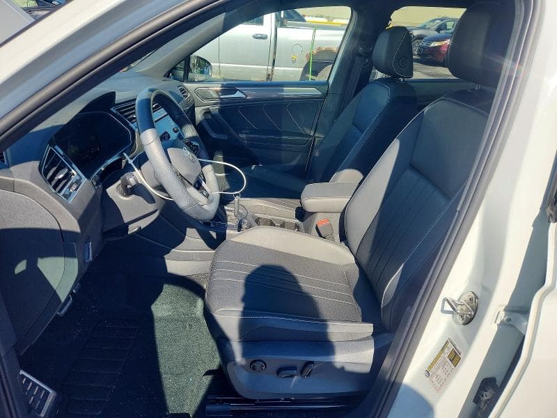 2024 VOLKSWAGEN TIGUAN SE R-LINE BLACK 7