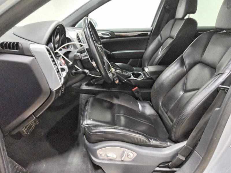 2017 PORSCHE CAYENNE 8