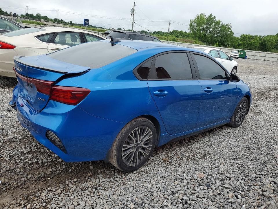 2024 KIA FORTE GT LINE 3
