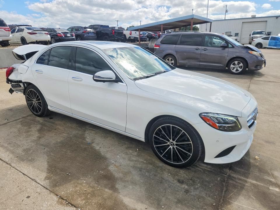 2020 MERCEDES-BENZ C 300 4