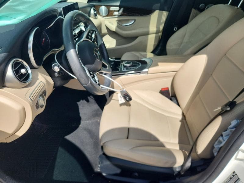 2020 MERCEDES-BENZ C 300 7