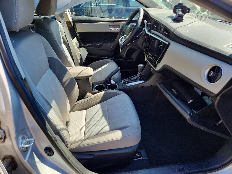 2017 TOYOTA COROLLA LE 7