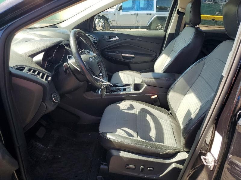 2019 FORD ESCAPE SE 7