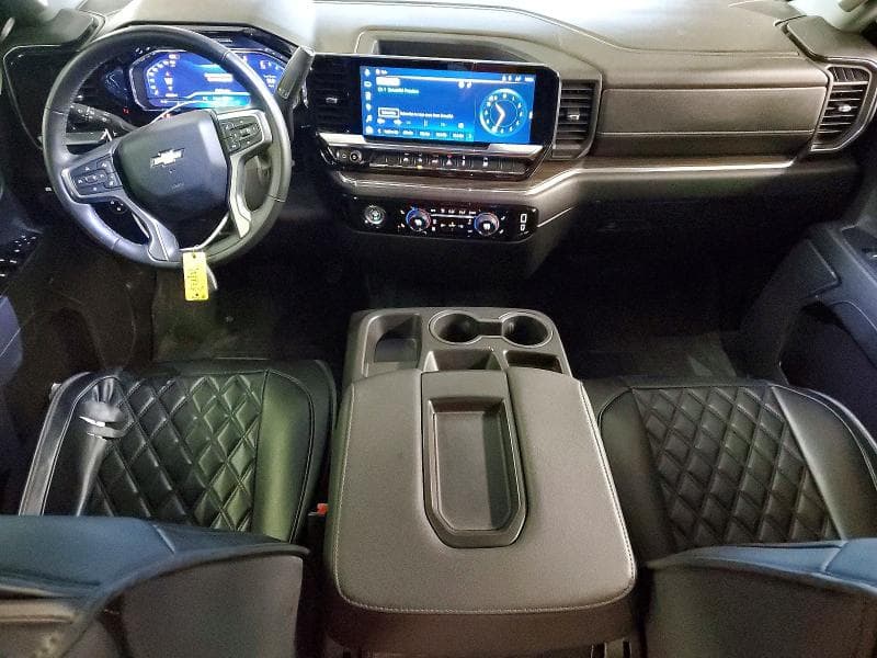 2024 CHEVROLET SILVERADO K1500 LT 8