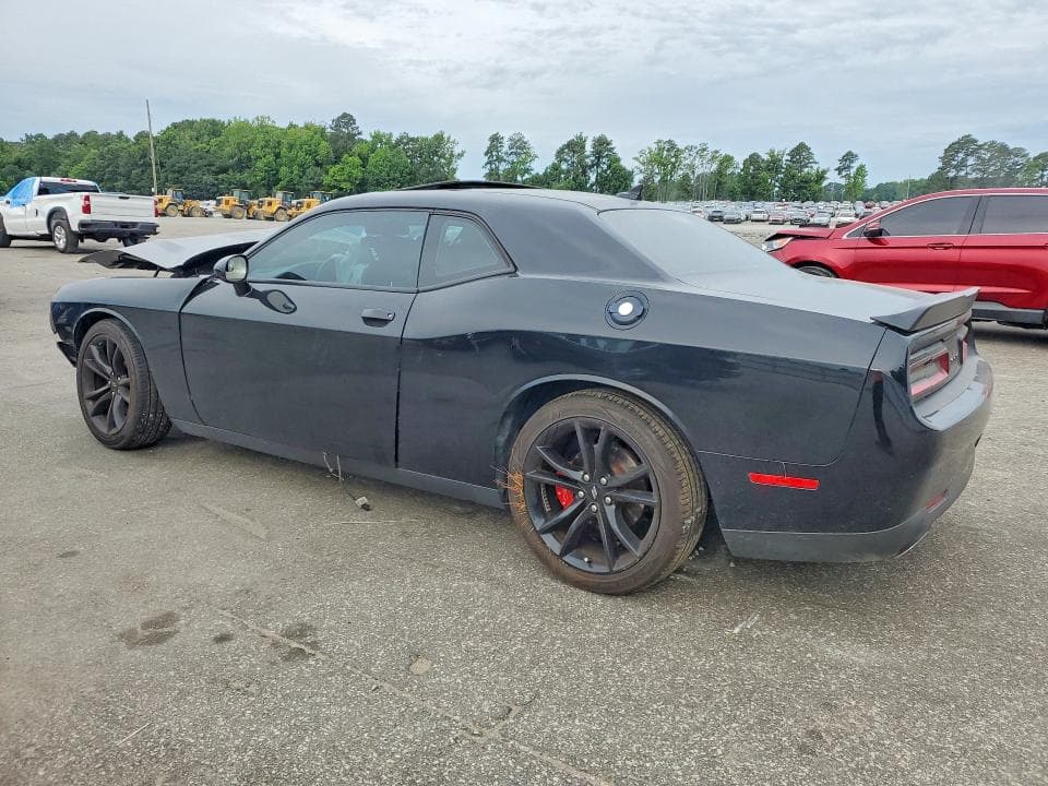 2018 DODGE CHALLENGER SXT 2