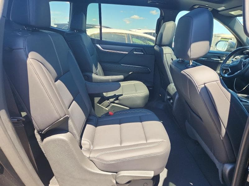 2025 GMC ACADIA ELEVATION 11