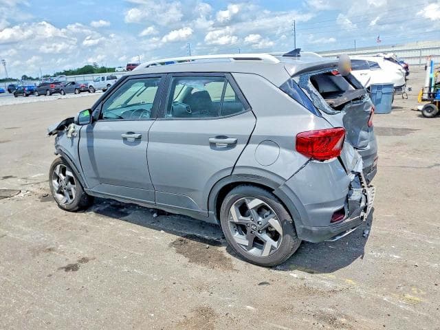 2022 HYUNDAI VENUE SEL 2