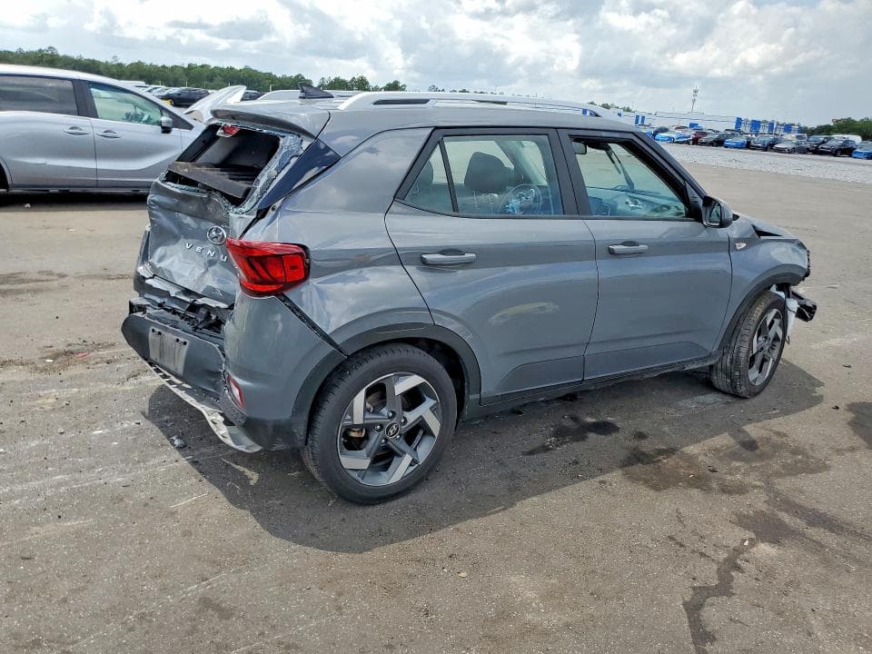 2022 HYUNDAI VENUE SEL 3