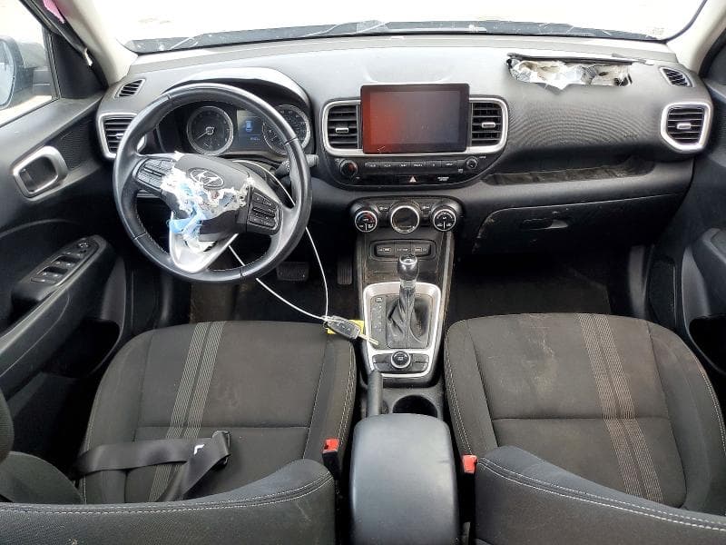 2022 HYUNDAI VENUE SEL 8